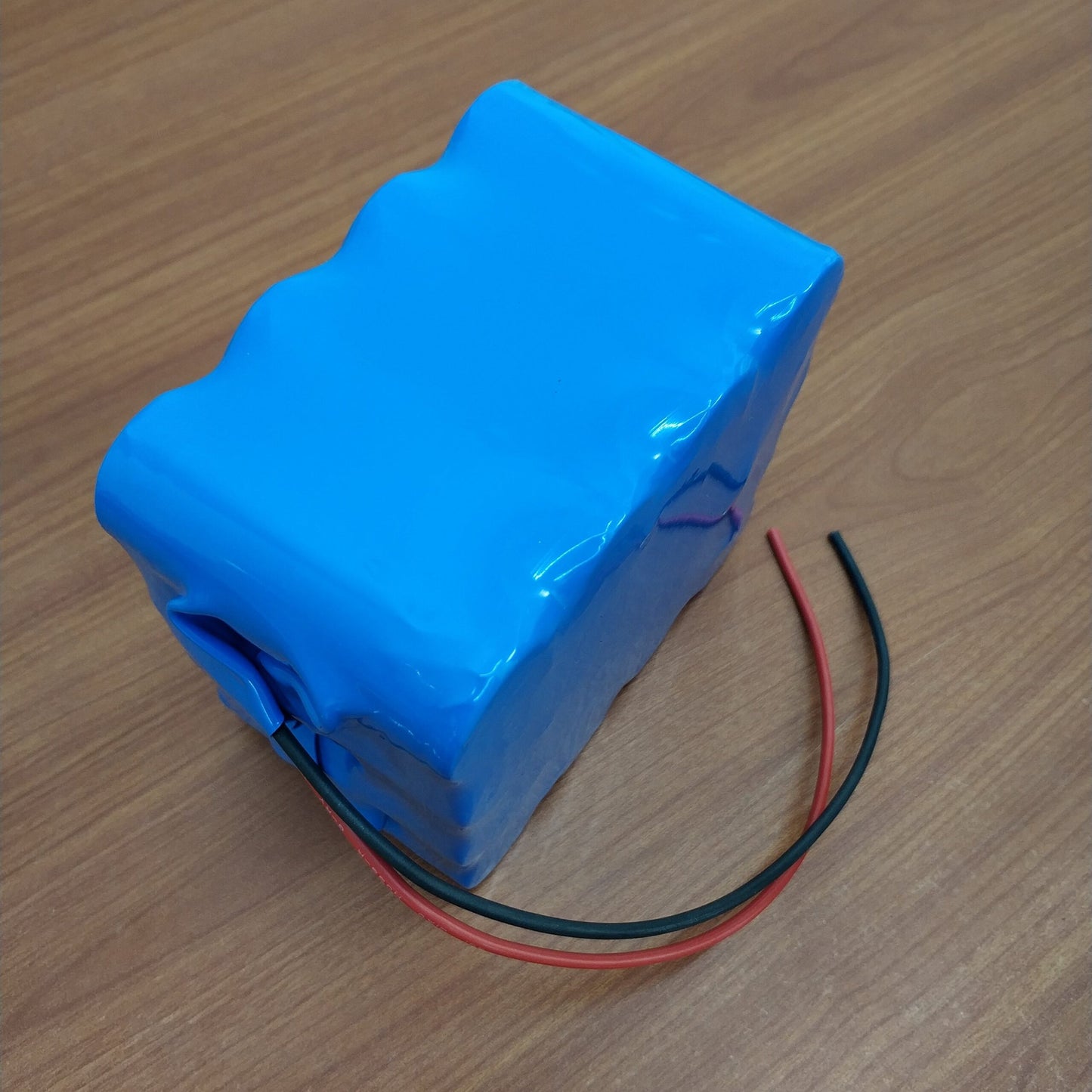 LifePo4 15ah 12.8v Rechargeable Battery - Electromann SA