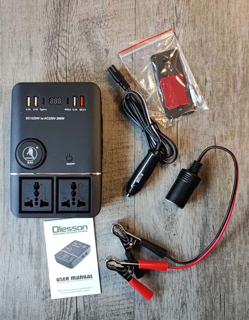EJC 200w 12v-24v DC to 220vAC Car Power Inverter - Compact and Efficient - Electromann SA