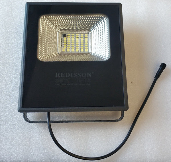 Redisson 50Watt SOLAR Outdoor LED Flood Light - Kragtige en energiedoeltreffende beligting vir buitelugruimtes