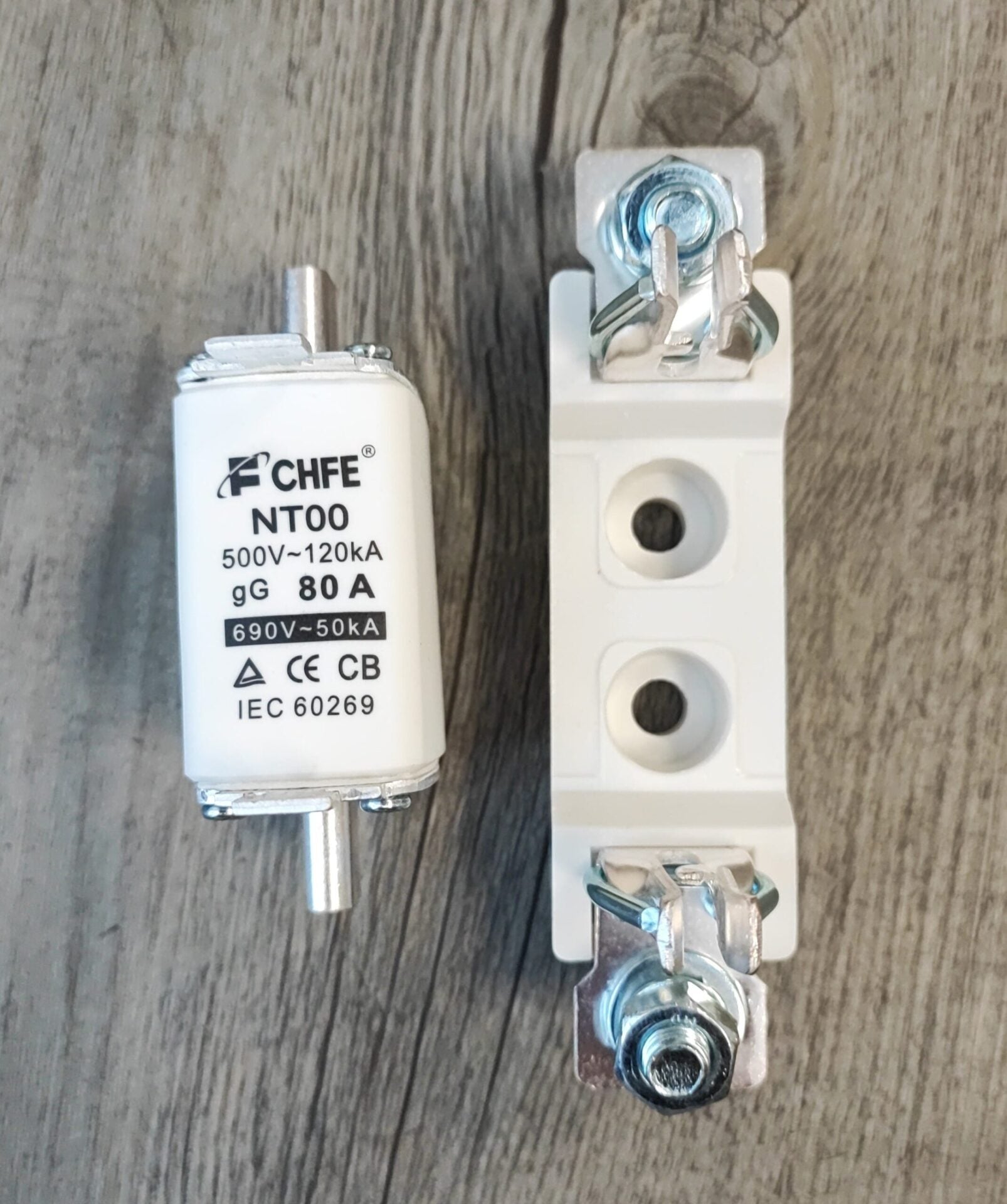 80Amp 1000v Solar Ceramic Fuse + Holder