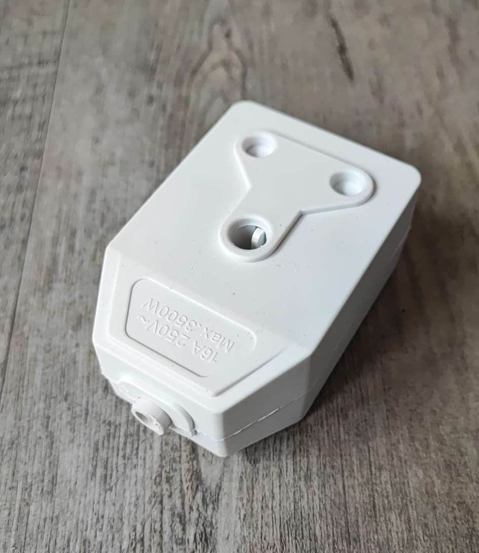 Double Coupler Extension Cord Plug Socket - Versatile and Durable Solution for Multiple Cord Connections