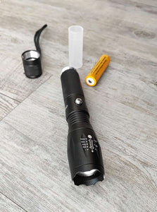 ETN 1800 Lumens Rechargeable Lithium Adjustable Zoom LED Flash light