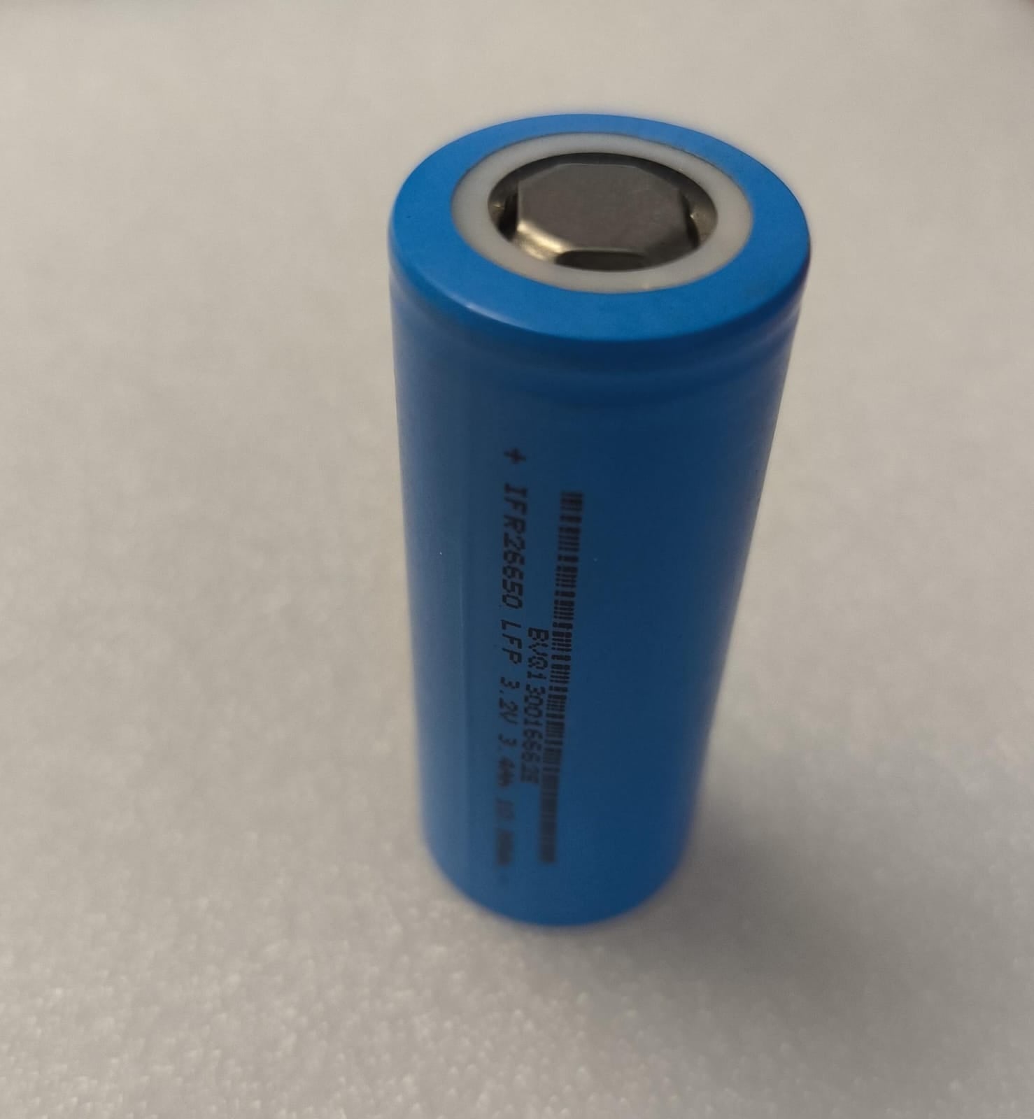 26650 3.2V 3400mAh LiFePO4 Battery - High-performance Rechargeable Battery for Various Applications (10004227) - Electromann SA