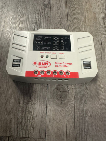 30Amp 12/24V + 5v 1Amp USB Out Solar Charge Controller PWM - Electromann SA