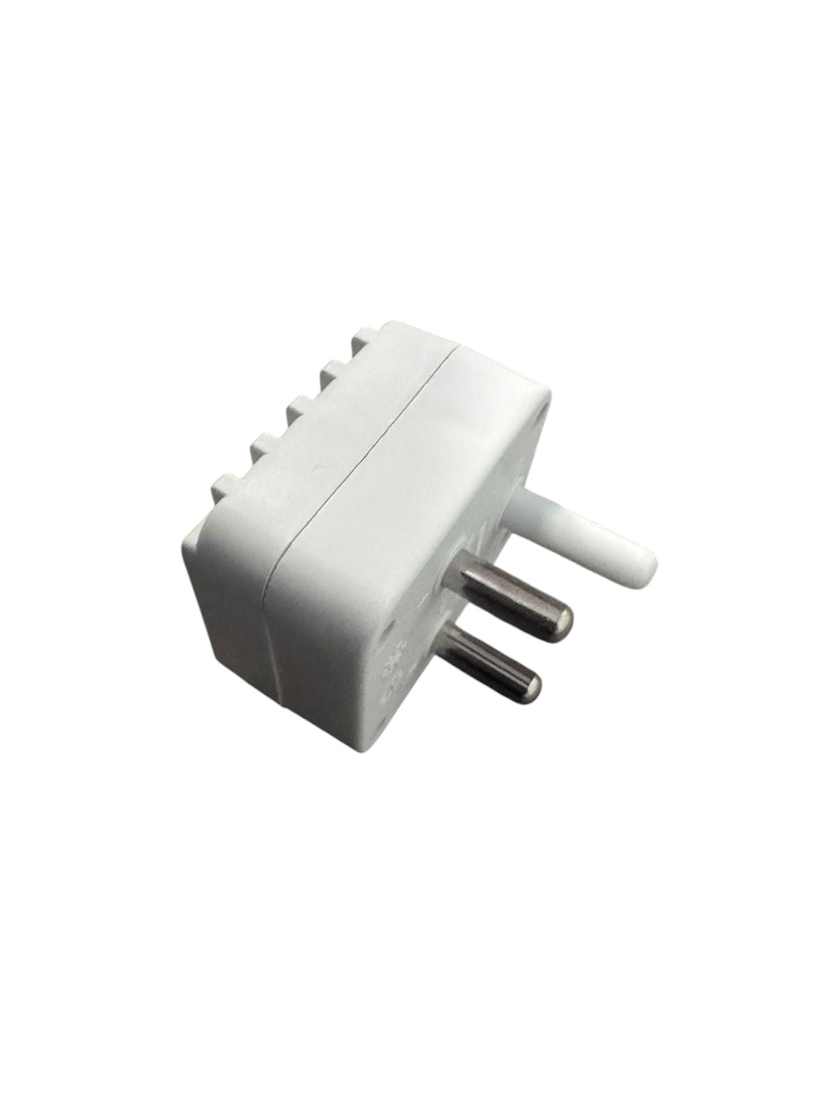 REDISSON R-24 220v Multi-Plug Adapter (10007776) - Electromann SA