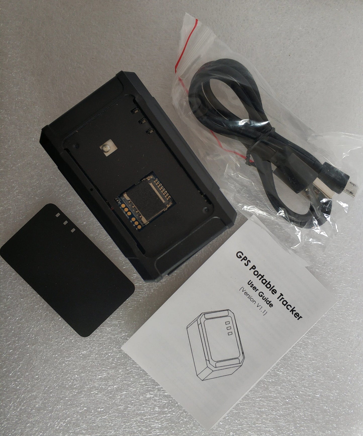 VT03D DIY No-Contract Portable Mobile App GPS Tracker - Real-Time Tracking for Vehicles, People, and Assets - Electromann SA