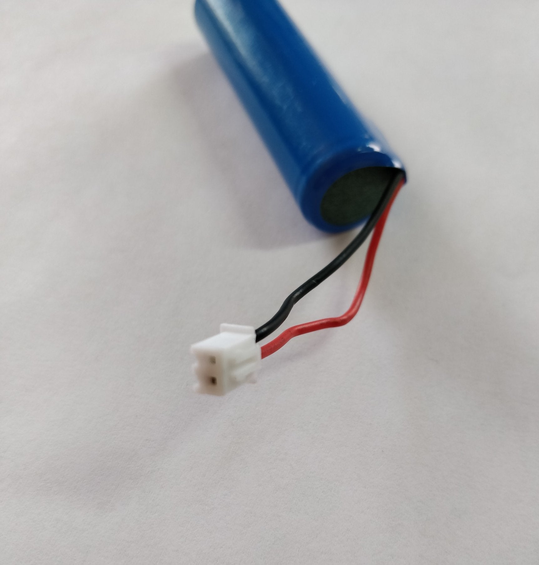 1700mah 3.7v Lithium 18650 Battery with BMS - Electromann SA