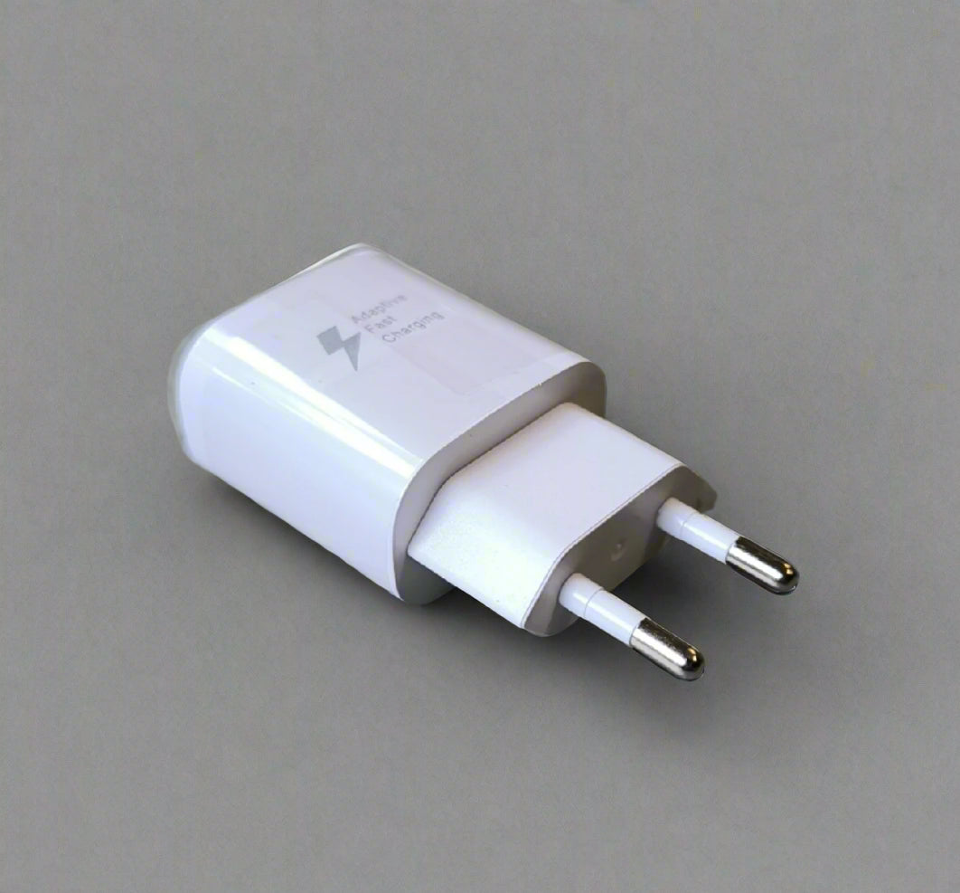 5v 2Amp USB Wall Charger - Compact and Efficient Charger for Smartphones and Tablets - Electromann SA