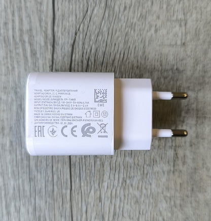 5v 2Amp USB Wall Charger - Compact and Efficient Charger for Smartphones and Tablets - Electromann SA
