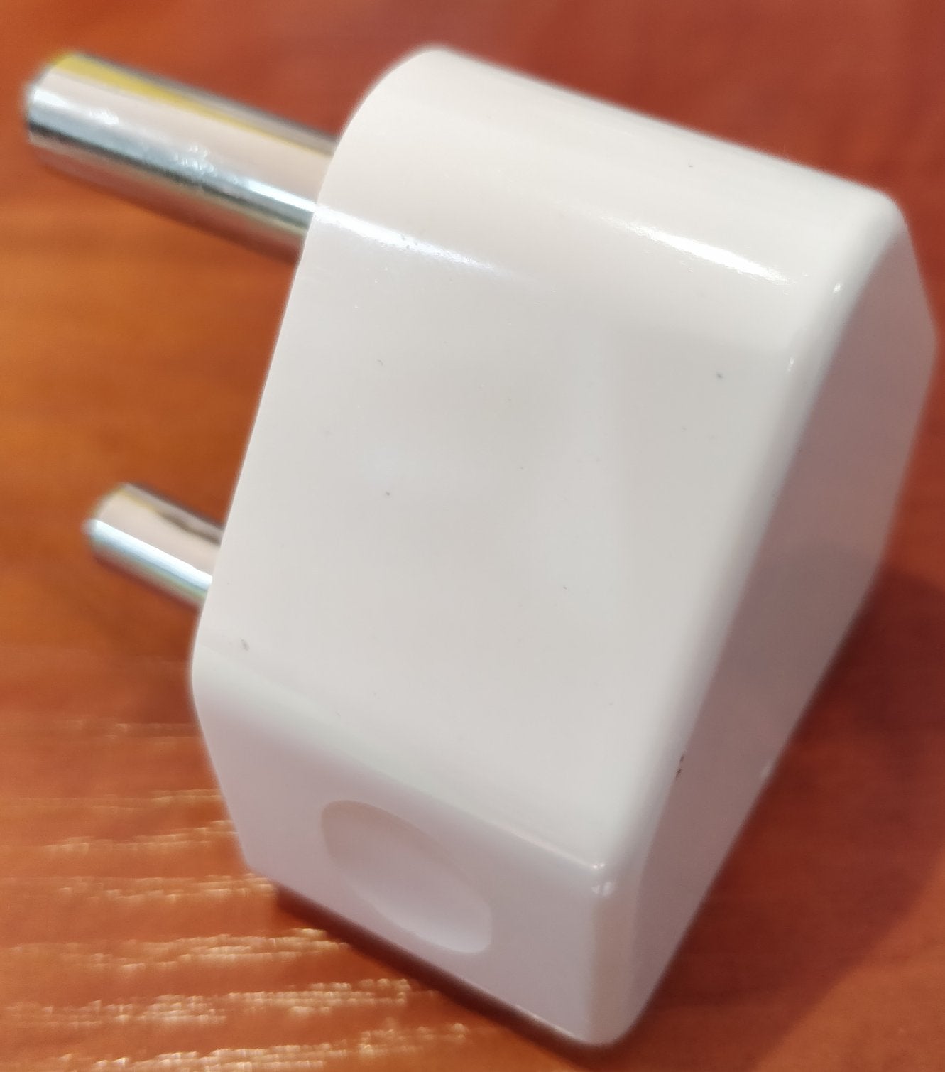 Ausma USB PlugTop - Charge Multiple Devices Simultaneously - Electromann SA