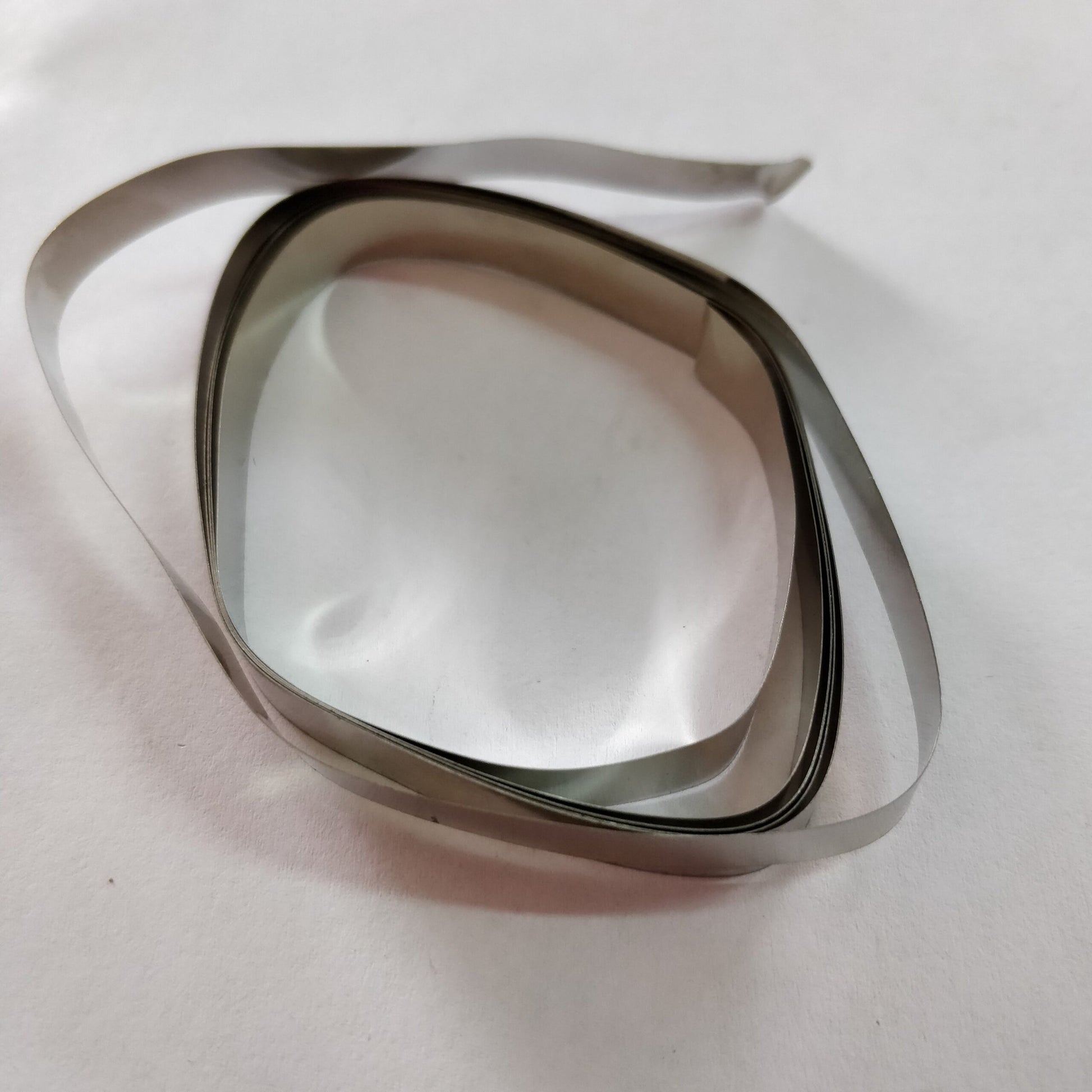 1M x 8mm Nickel Strip  for 18650 cells - Electromann SA