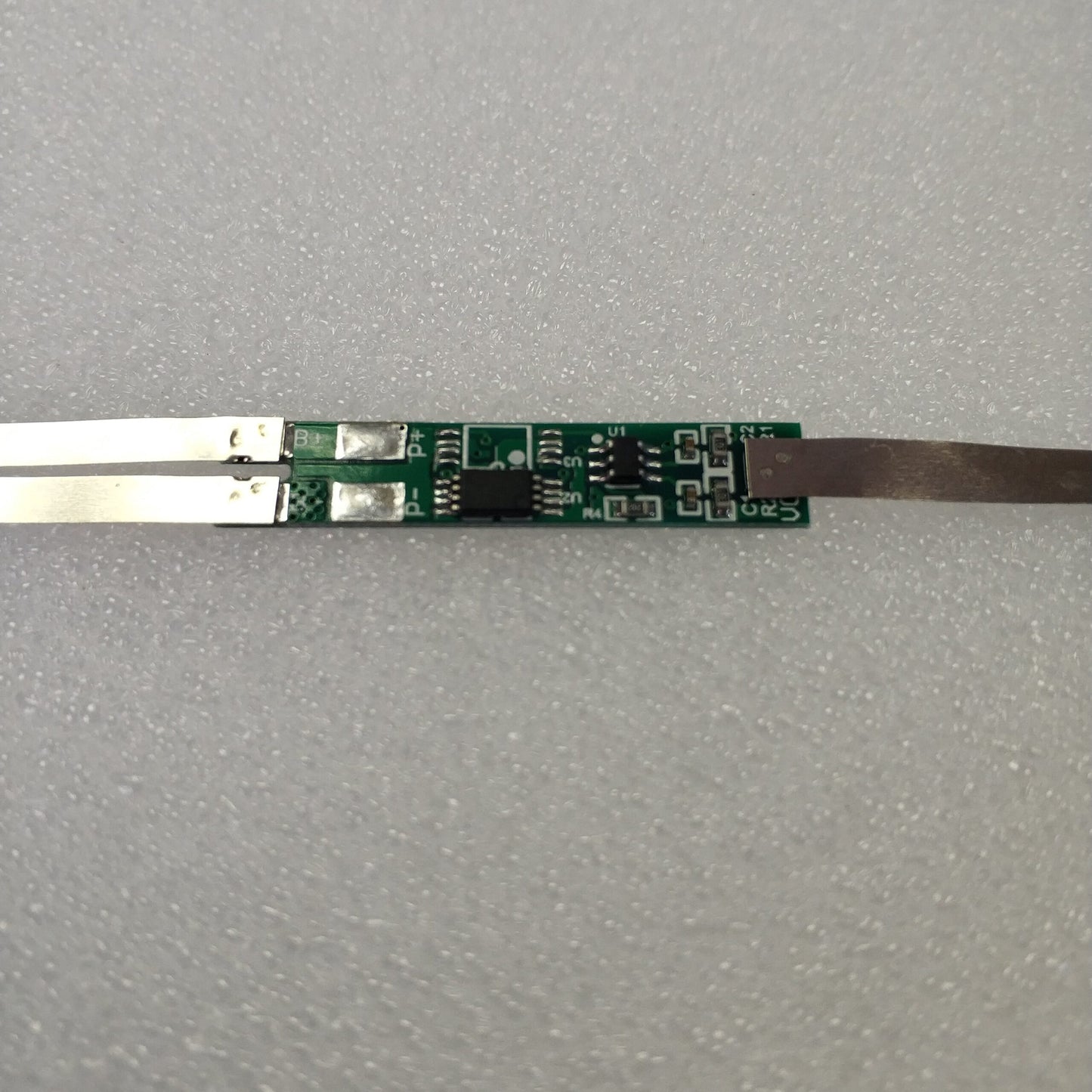 2S 7.4V 3A 18650 Lithium Battery Protection Board - Electromann SA