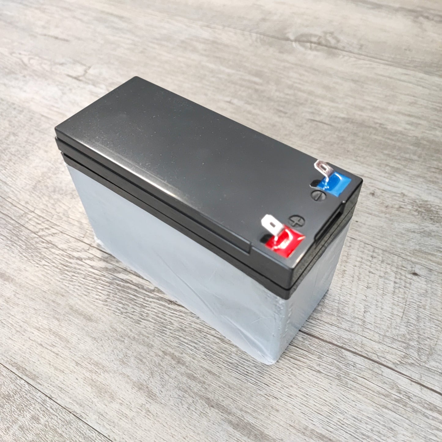 DIY 12v 7ah 18650 Lithium Battery Case - Electromann SA