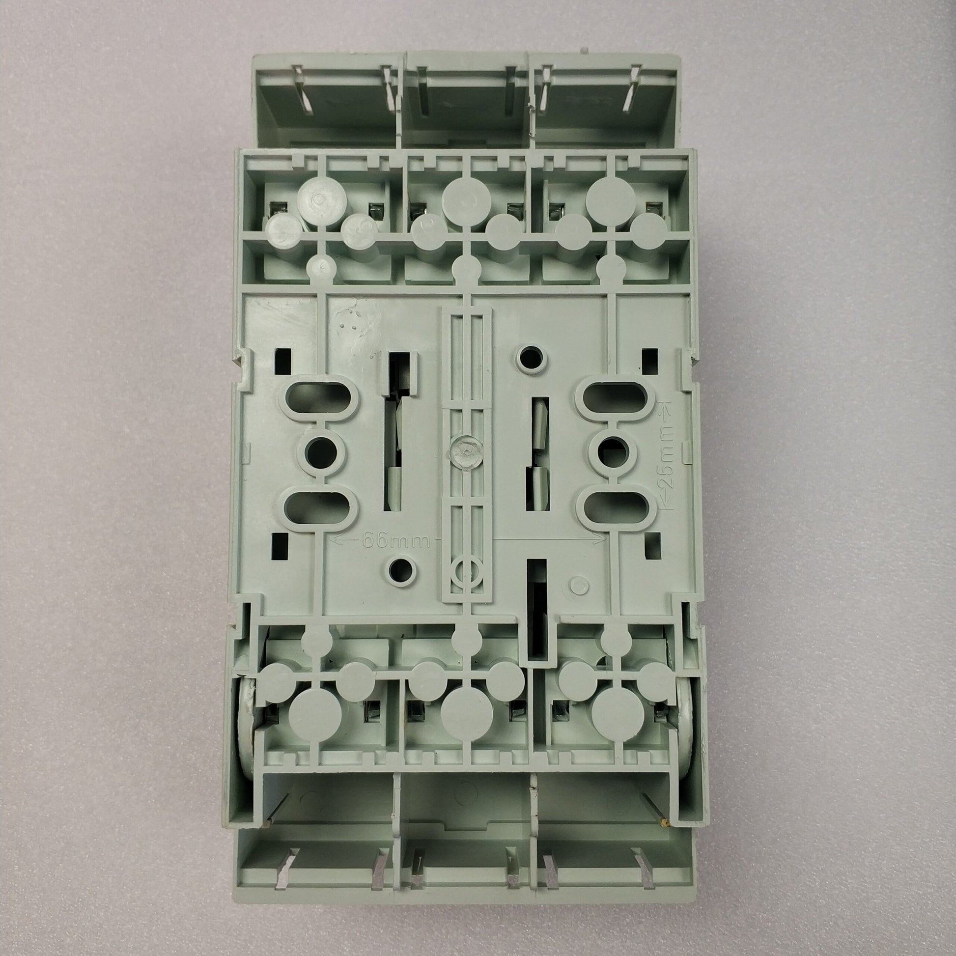 3Way Fuse Switch Disconnector For Solar Systems - Electromann SA