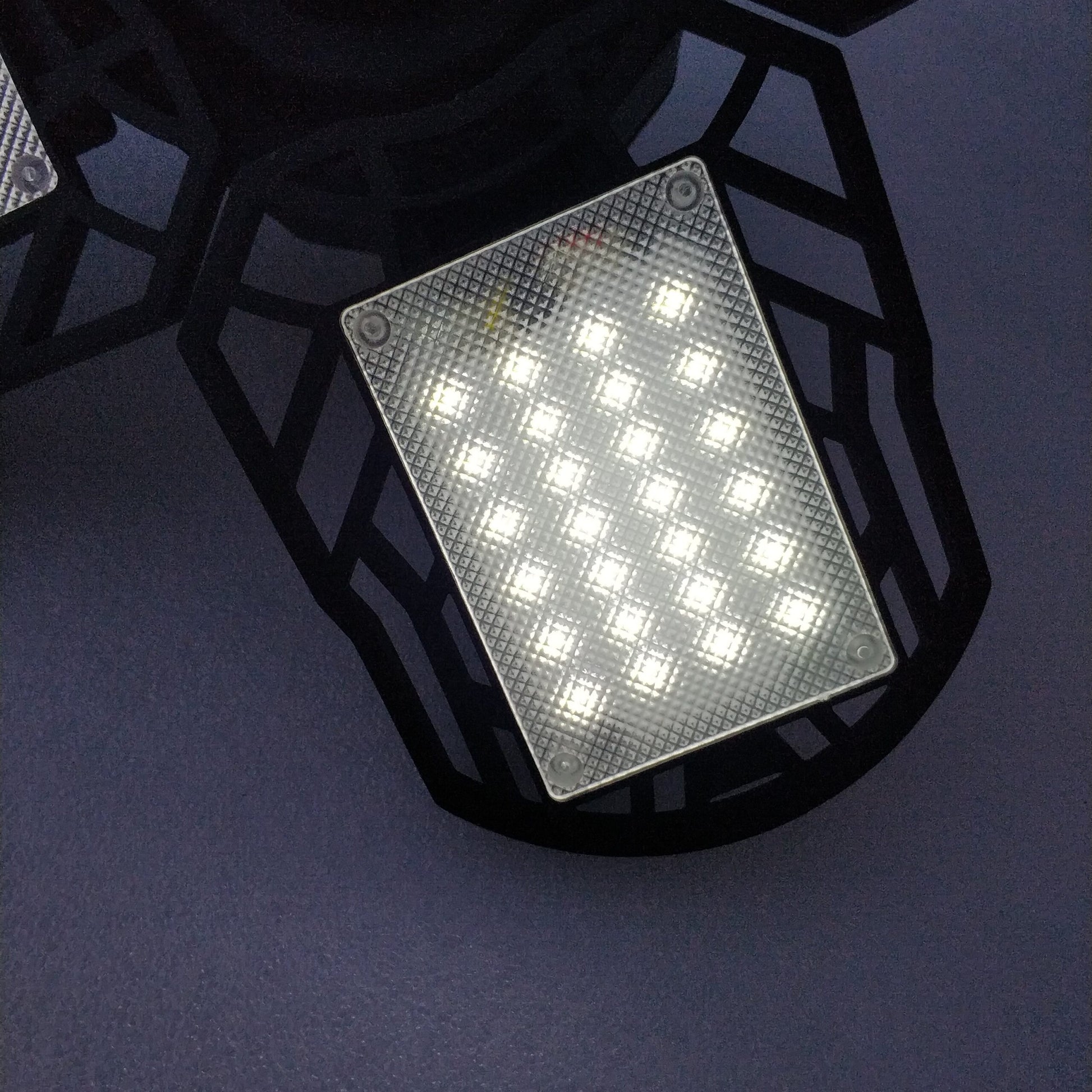 Solar Rechargeable 40W Pure White 104 LED Folding/Deformable Ceiling Light Bulb - Electromann SA