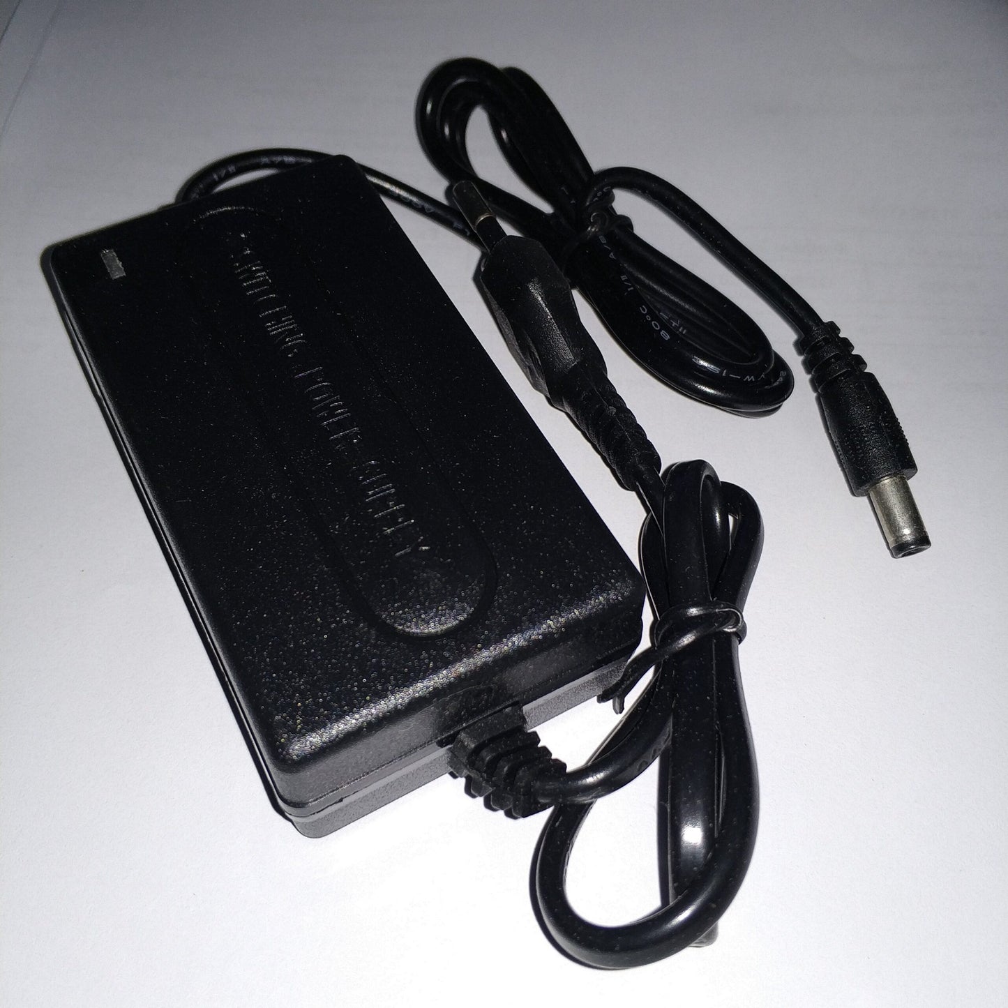 BULK SALE- Buy 10 get 1 FREE AC to DC 12V 2A EU Plug Power Supply - Electromann SA
