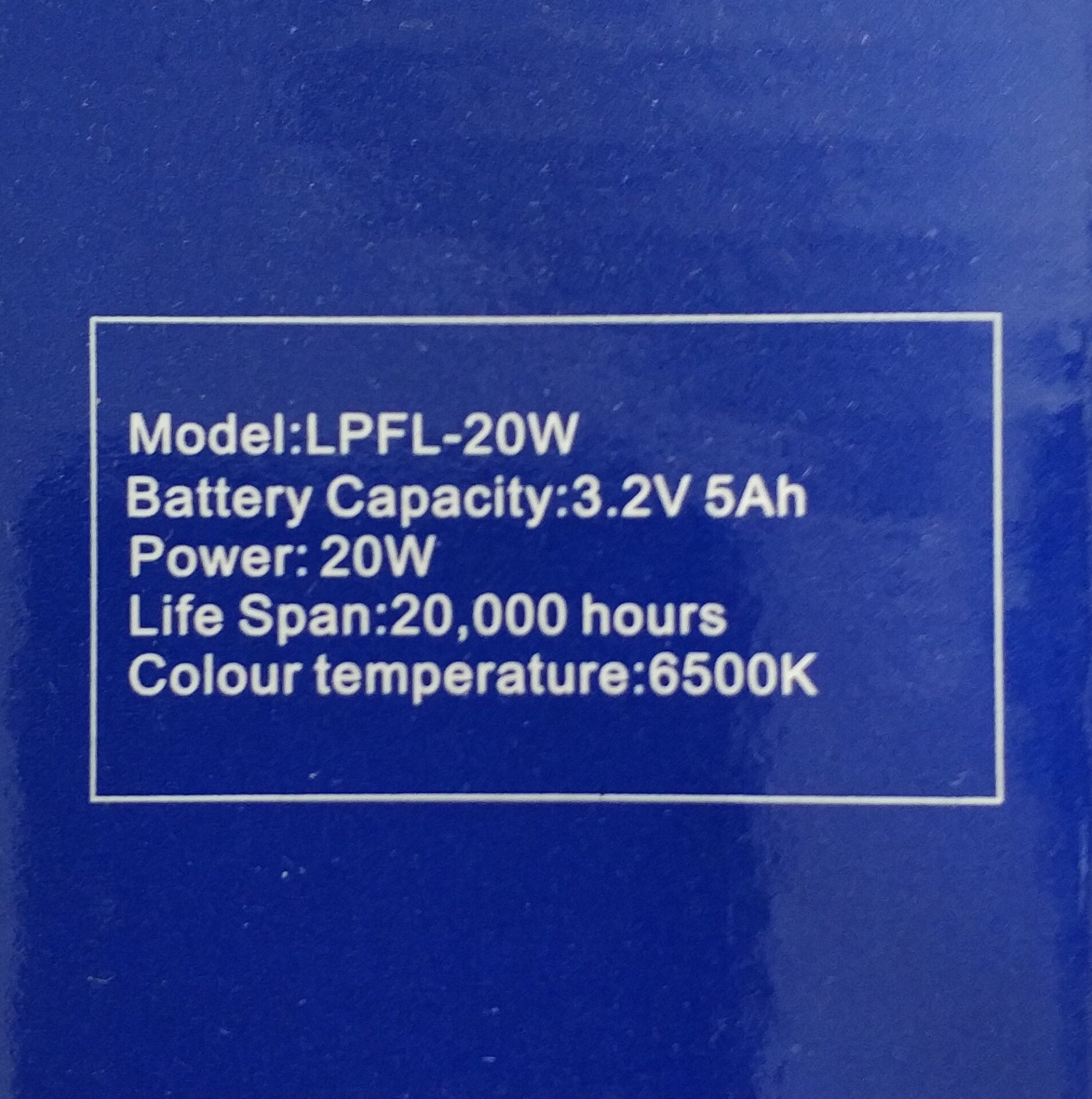 Redisson 20Watt *High Quality* SOLAR Outdoor LED Flood Light - Electromann SA