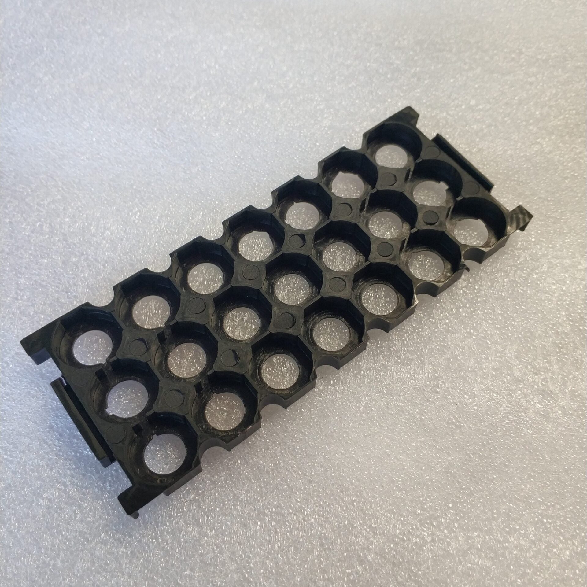 1Pcs 7x3 Slot 18650 Lithium Battery Fixed Composite Bracket - Electromann SA