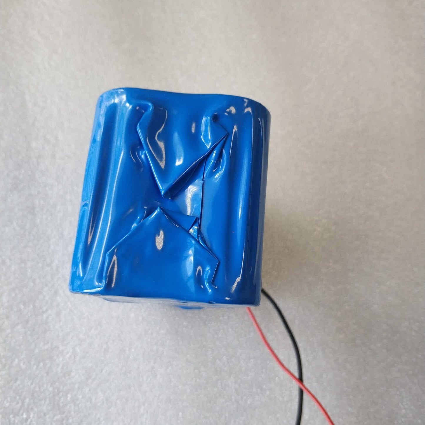 LifePo4 10ah 12.8v Rechargeable Battery - Electromann SA