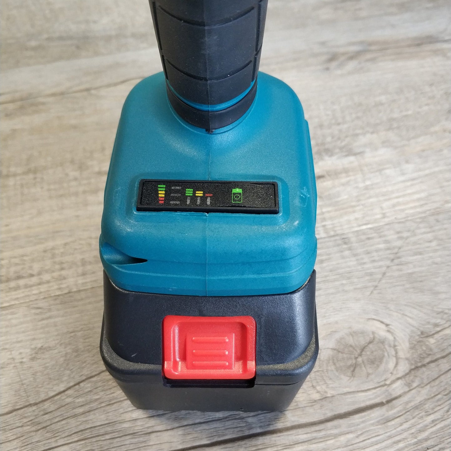 King Shoden Rechargeable Li-Ion Rivet Tool Kit - Powerful and Versatile Tool for Professionals - Electromann SA