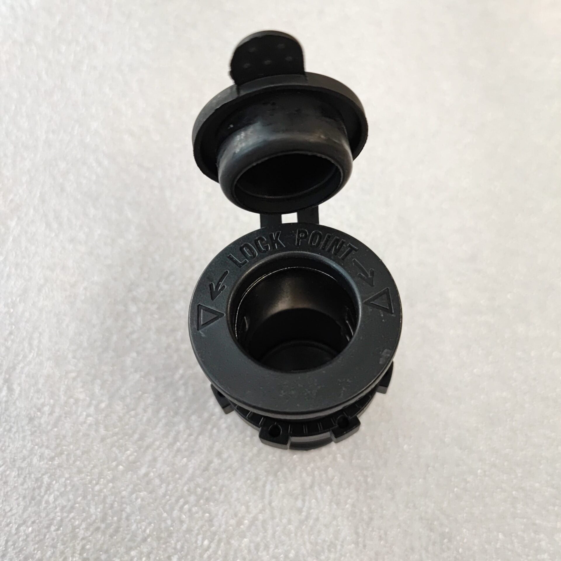 Get the 12v Lighter Charging Socket for Convenient On-the-Go Charging - Electromann SA