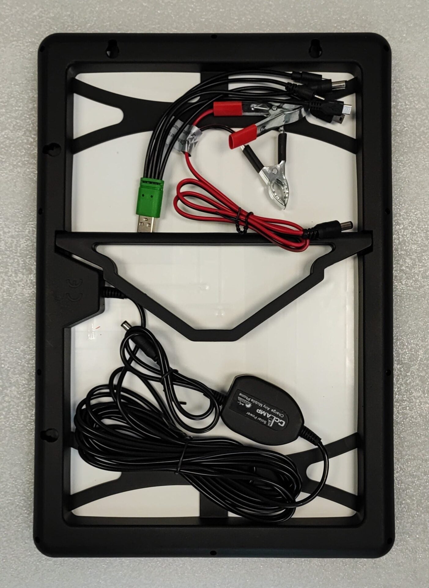 CCLamp CL-1615 15W Solar Mobile Phone and Battery Charger - Electromann SA