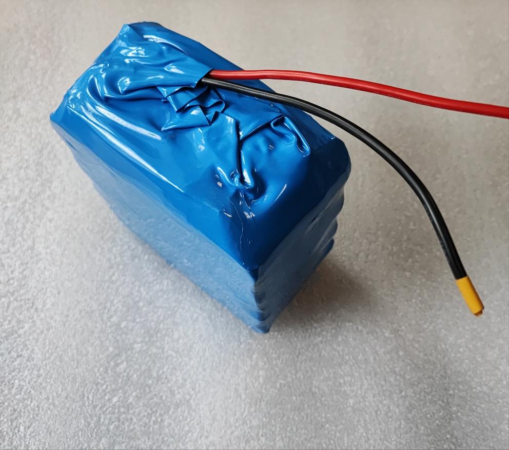 LifePo4 10ah 25.6v Rechargeable Battery - Electromann SA