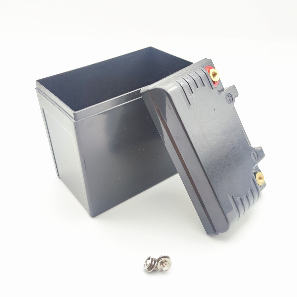 12V DIY Lithium Battery Box for 18650 cells - Electromann SA