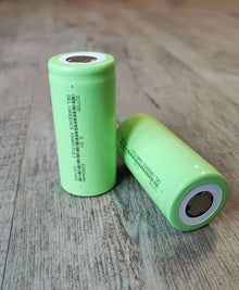 New LiFePO4 32700 6000mah 3.2v Rechargeable Lithium Cells - Electromann SA