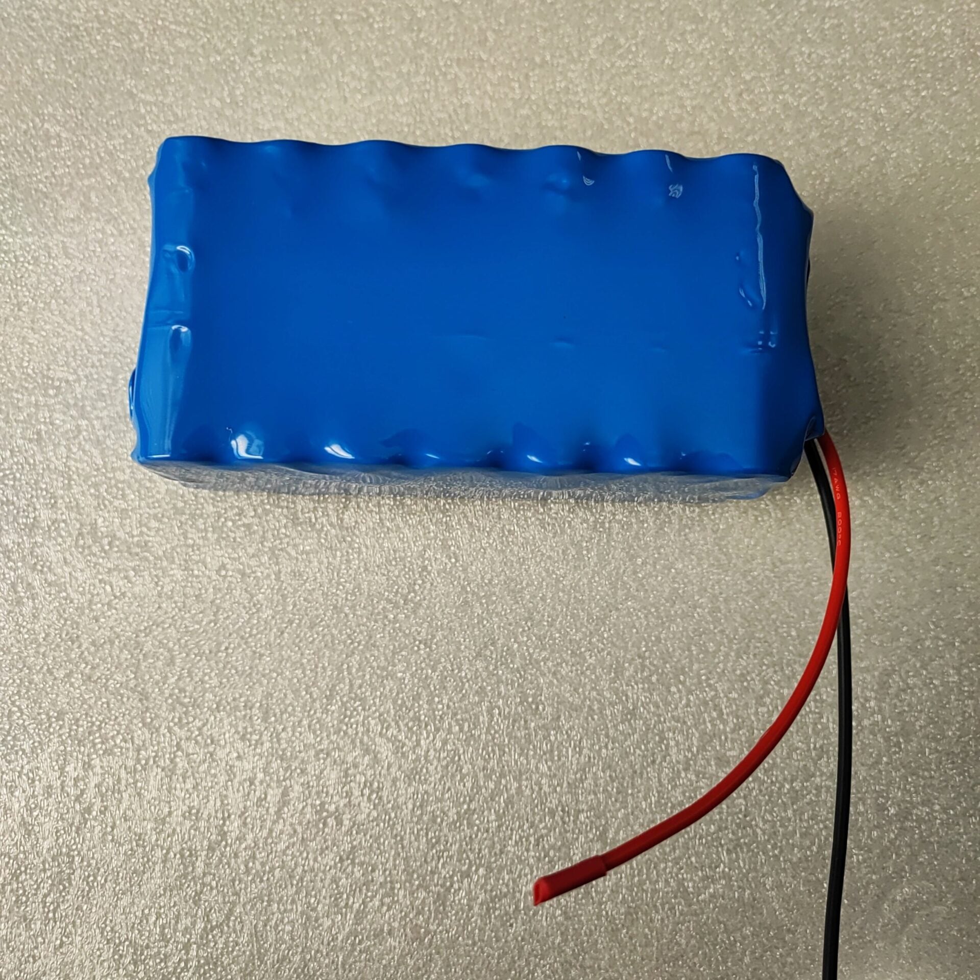 12.6v 15000mah Lithium-Ion battery with BMS - Electromann SA