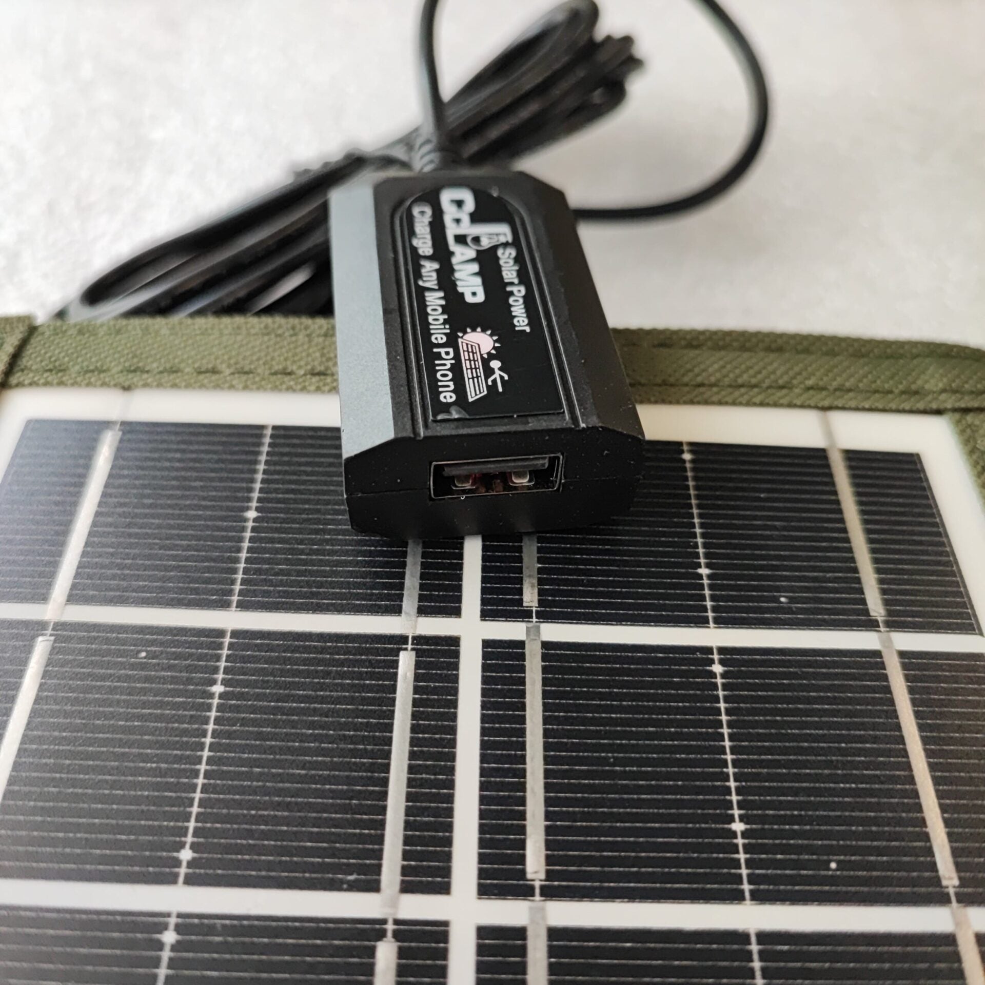 CCLamp CL-670 7W Solar Mobile Phone Charger Kit - Electromann SA