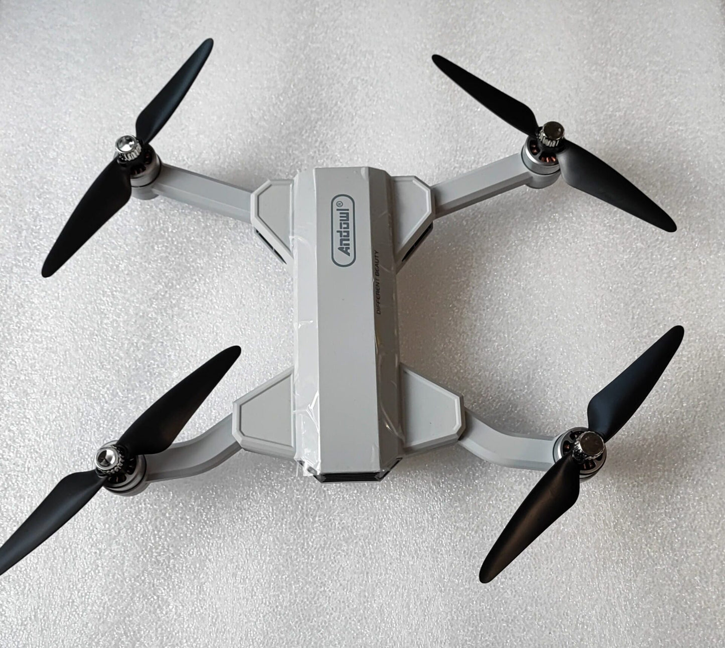 Andowl F30 GPS 4K HD Camera Wifi Foldable Drone - Electromann SA