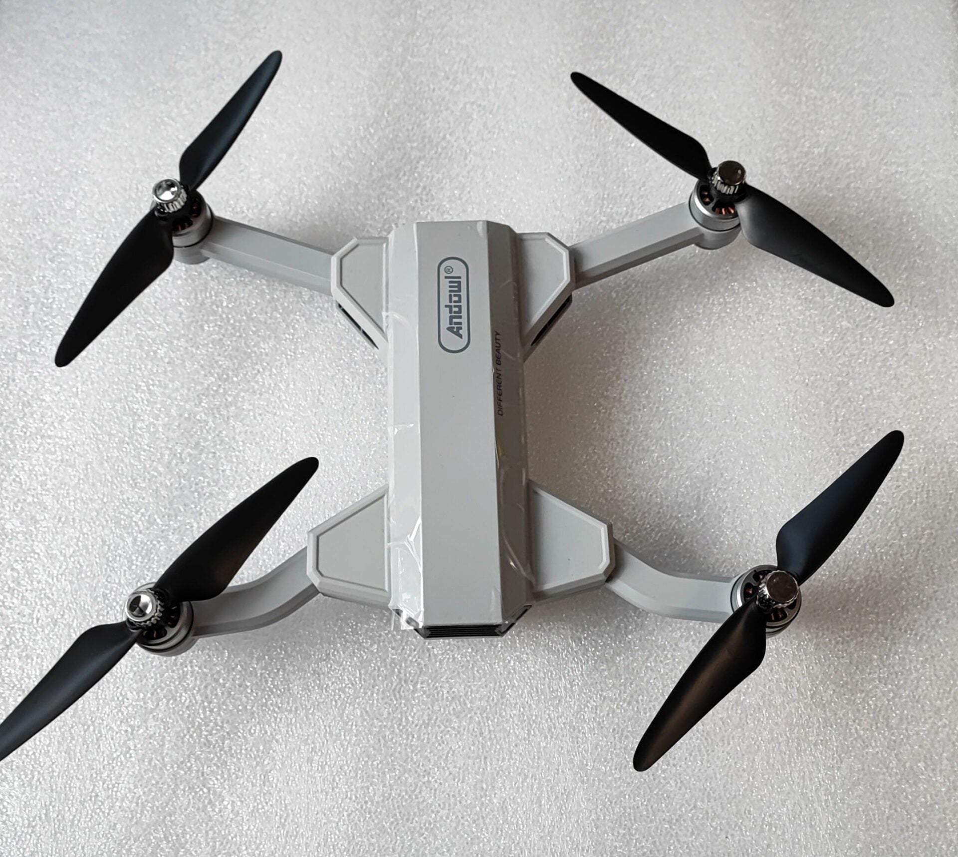 Andowl F30 GPS 4K HD Camera Wifi Foldable Drone - Electromann SA