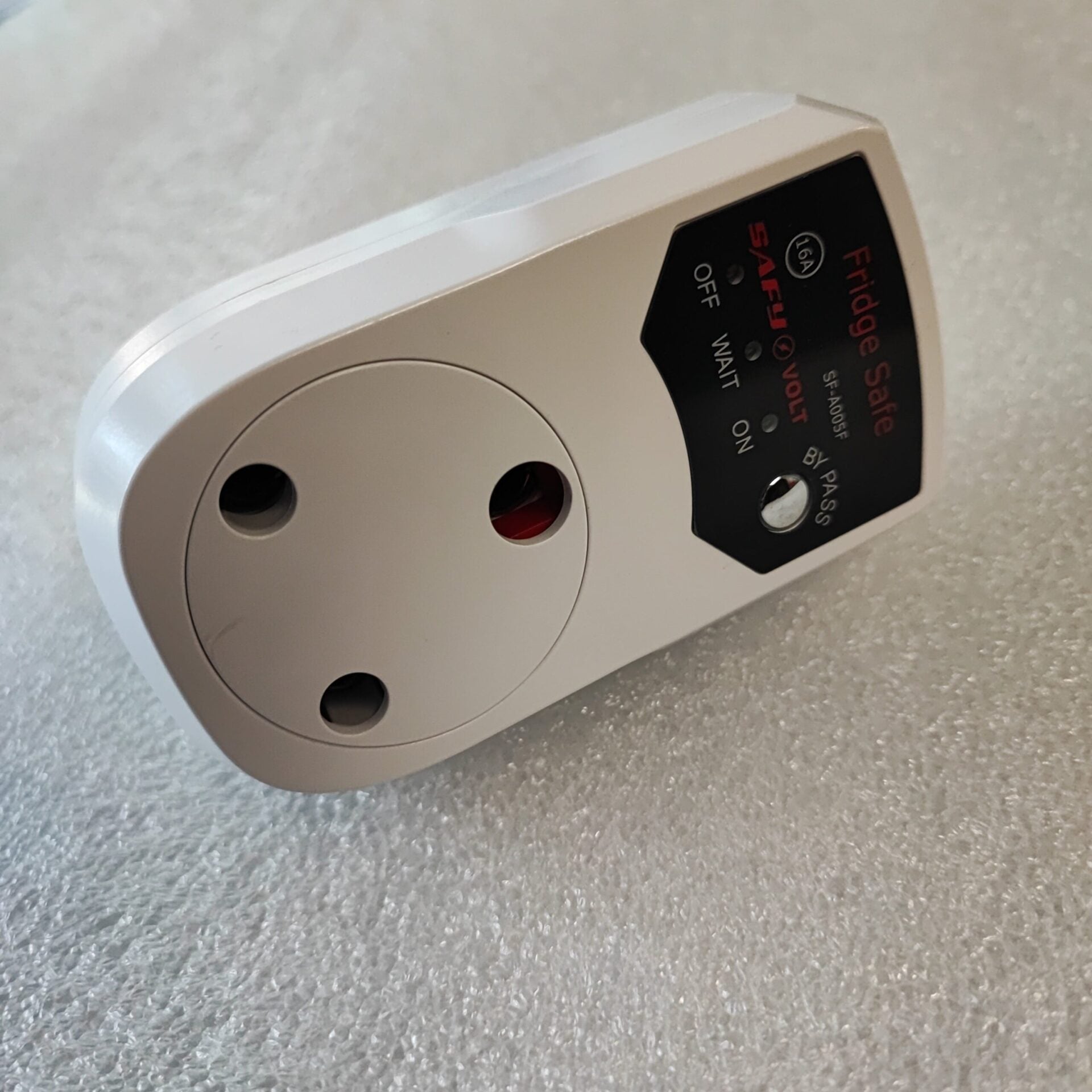 Protect Your Fridge with SAFY Fridge Safe Automatic Voltage Surge Protector - Electromann SA