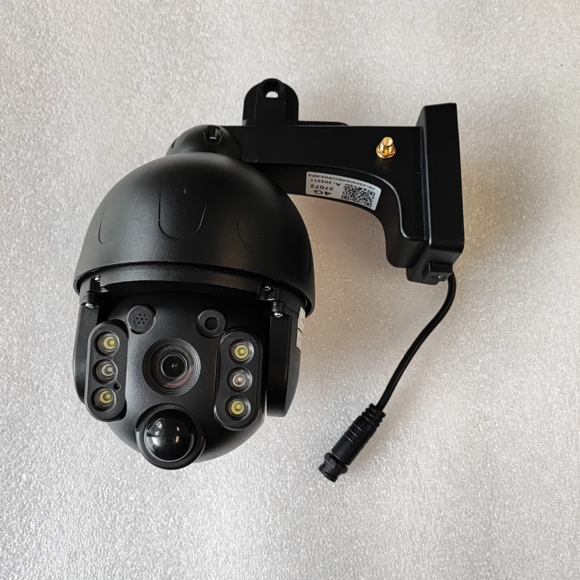 Andowl Q-SX80 Solar 4K HD Wifi+5G Outdoor Smart IP PTZ Camera - High-Quality Surveillance Camera with Wifi and PTZ Functionality (10005804) - Electromann SA