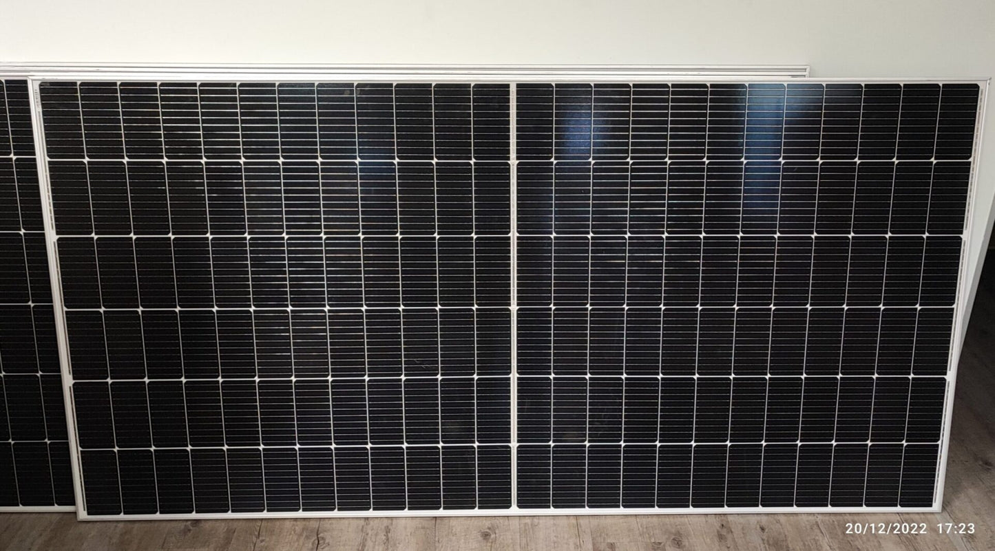 Longi Solar 560W Mono 41.95v Solar Panel - High-Efficiency and Durable - Electromann SA