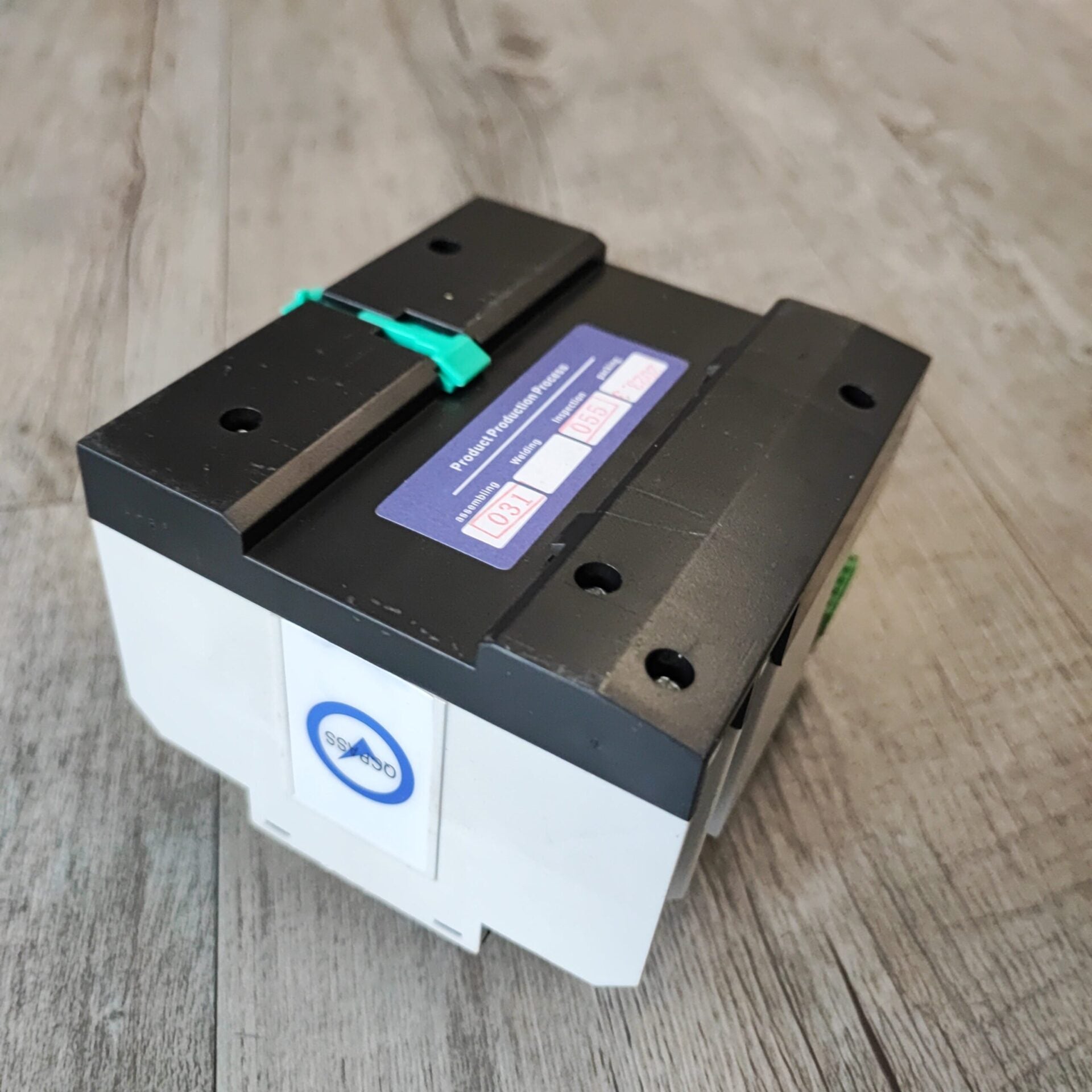 Andowl Q-KG900 Din Rail 100Amp 2 Pole AC220v Automatic Changeover Switch - Electromann SA