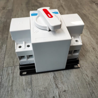 ANDOWL Q-KG630 63Amp 2 Pole AC220v Automatic Changeover Switch - Reliable and Efficient Power Transfer - Electromann SA