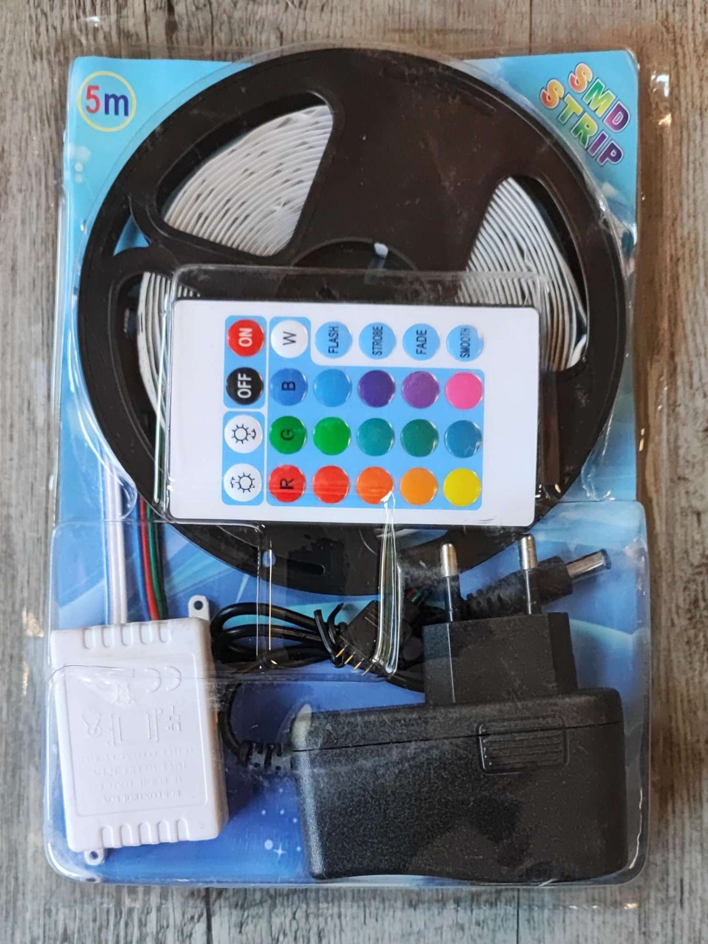 5m Weatherproof RGB LED Light Strip Kit - Versatile and Durable Lighting Solution - Electromann SA