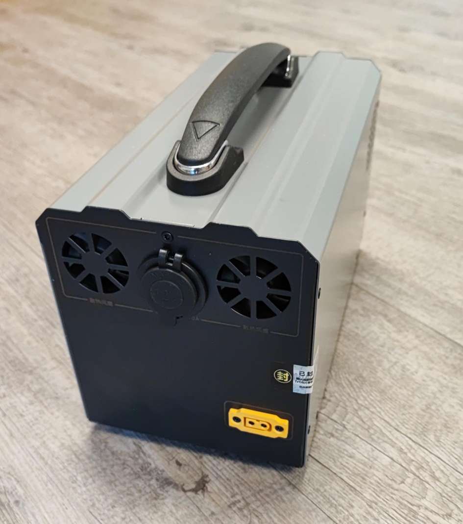 Portable Mobile Outdoor 500w 378wh Pure Sine DC to AC Power Box - Reliable Power Solution for Outdoor Adventures and Emergencies - Electromann SA