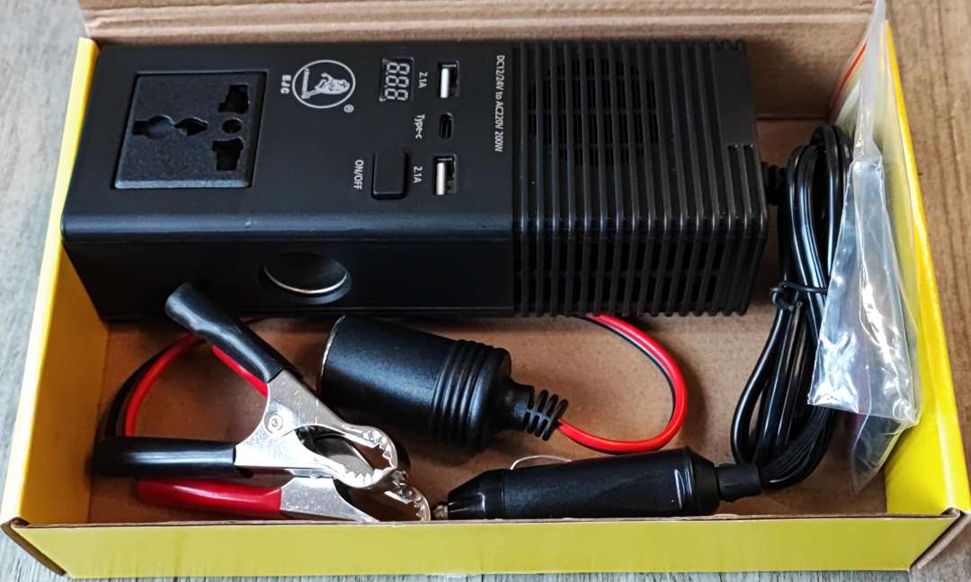 EJC 200w 12v DC to 220v AC Car Power Inverter - Convert Your Car's Power into 220v AC Power On the Go - Electromann SA