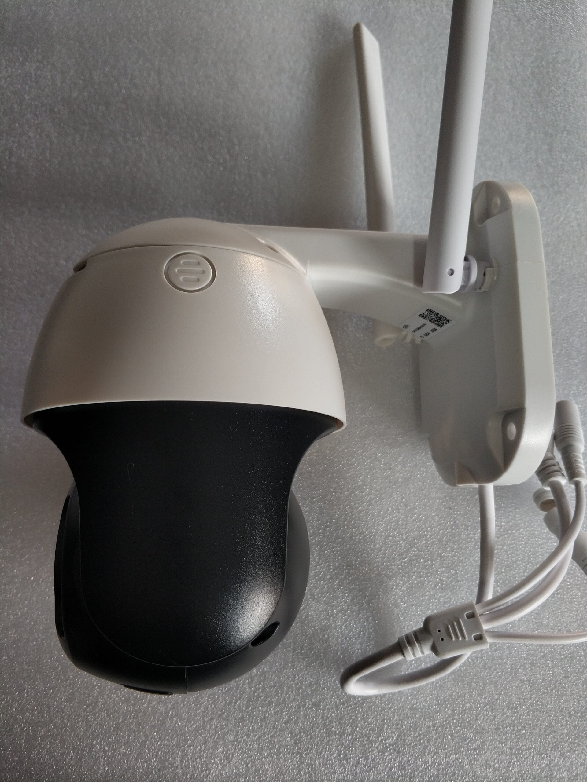 Andowl Q-S4 MAX 8K AI Wifi Constant Speed Dome IP PTZ Camera - Electromann SA