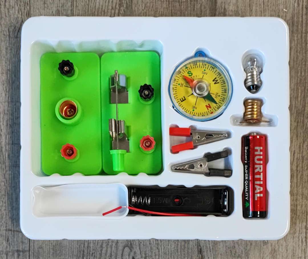 9pc DIY Kids Science Project Kit - Explore the Wonders of Science at Home! - Electromann SA