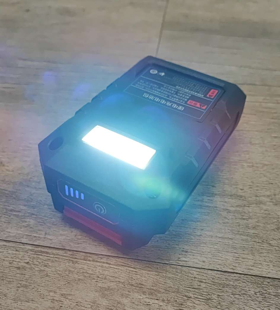 GDSUPER GD102A Heavy Duty Multi-Mode COB Led Portable Outdoor Work Light - Versatile and Durable Lighting Solution - Electromann SA