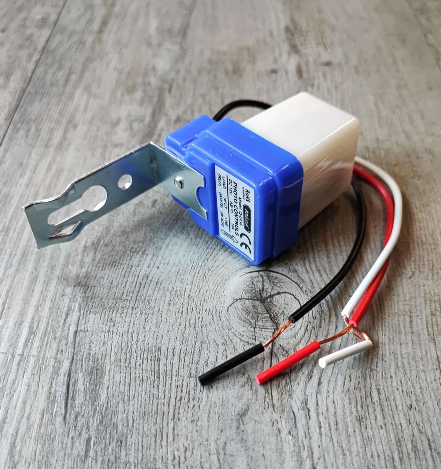 ANDOWL Q-L438 12VDC Day/Night Switch - Automatic Lighting Control - Electromann SA