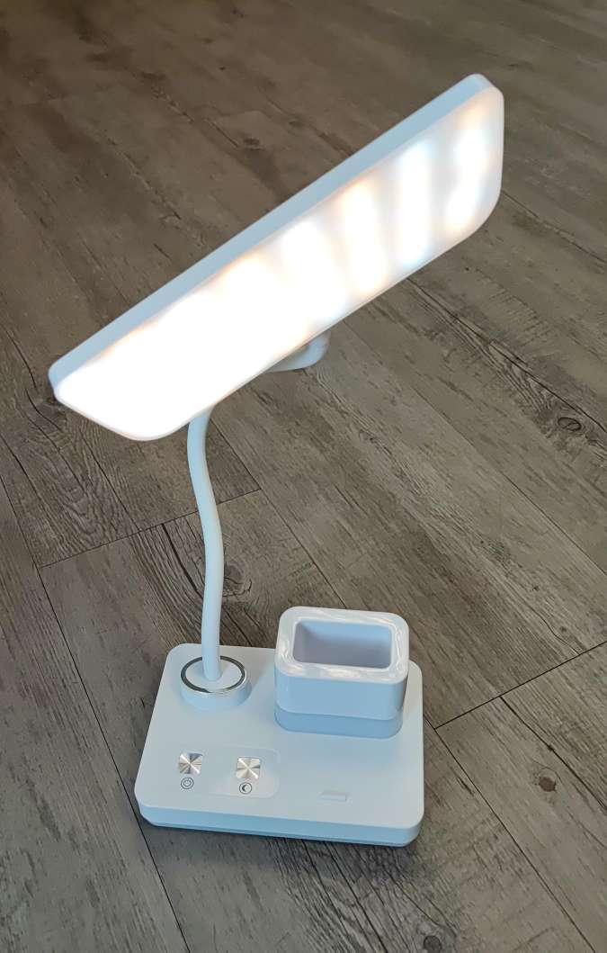 40LED 4 Watt 3 Color Lithium Rechargeable Soft-Touch Desk Lamp - Electromann SA