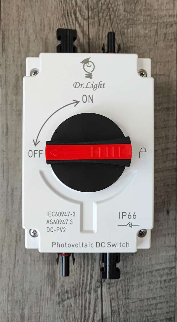 DR Light LONQ-40 40Amp Solar Photovoltaic DC Isolator Switch - Electromann SA