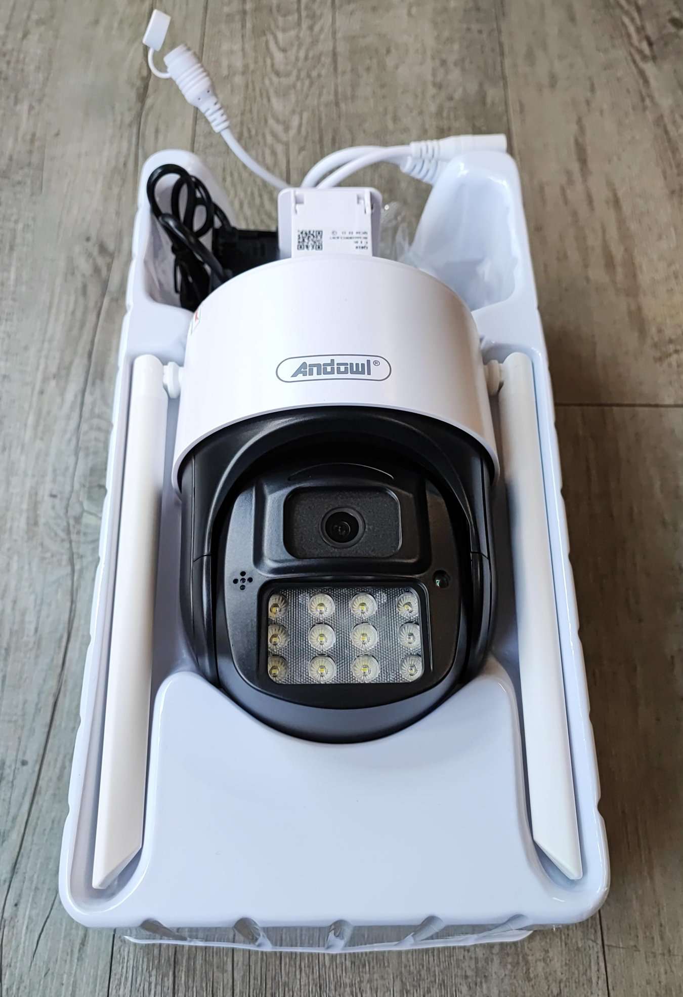 Andowl Q-S6 MAX 8K AI Wifi Constant Speed Dome IP PTZ Camera - Electromann SA