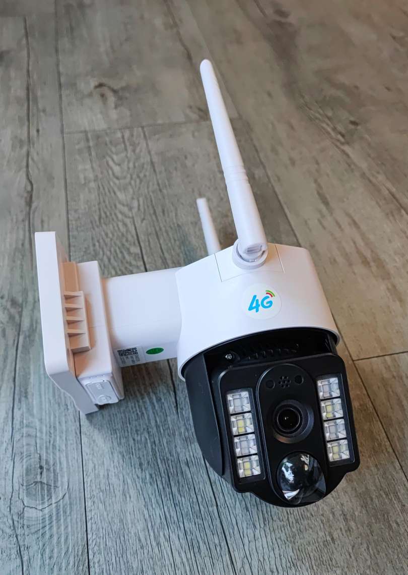 DEMO Andowl Q-V380 4K Solar Intelligent 4G IP PTZ Camera - Electromann SA