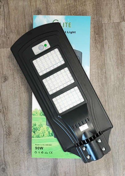 Glite 90watt Solar Powered LED Street/Pole Light - Efficient and Eco-Friendly Outdoor Lighting Solution - Electromann SA